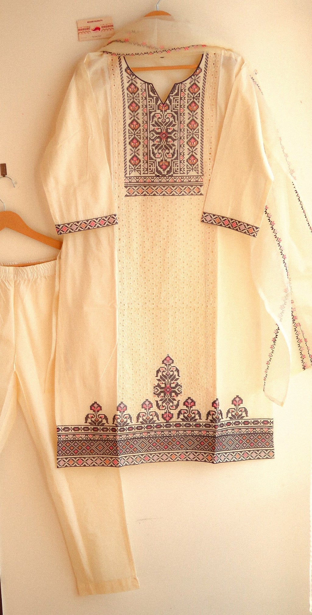 Saadgi Embroidered Three-Piece Cotton Suit Set