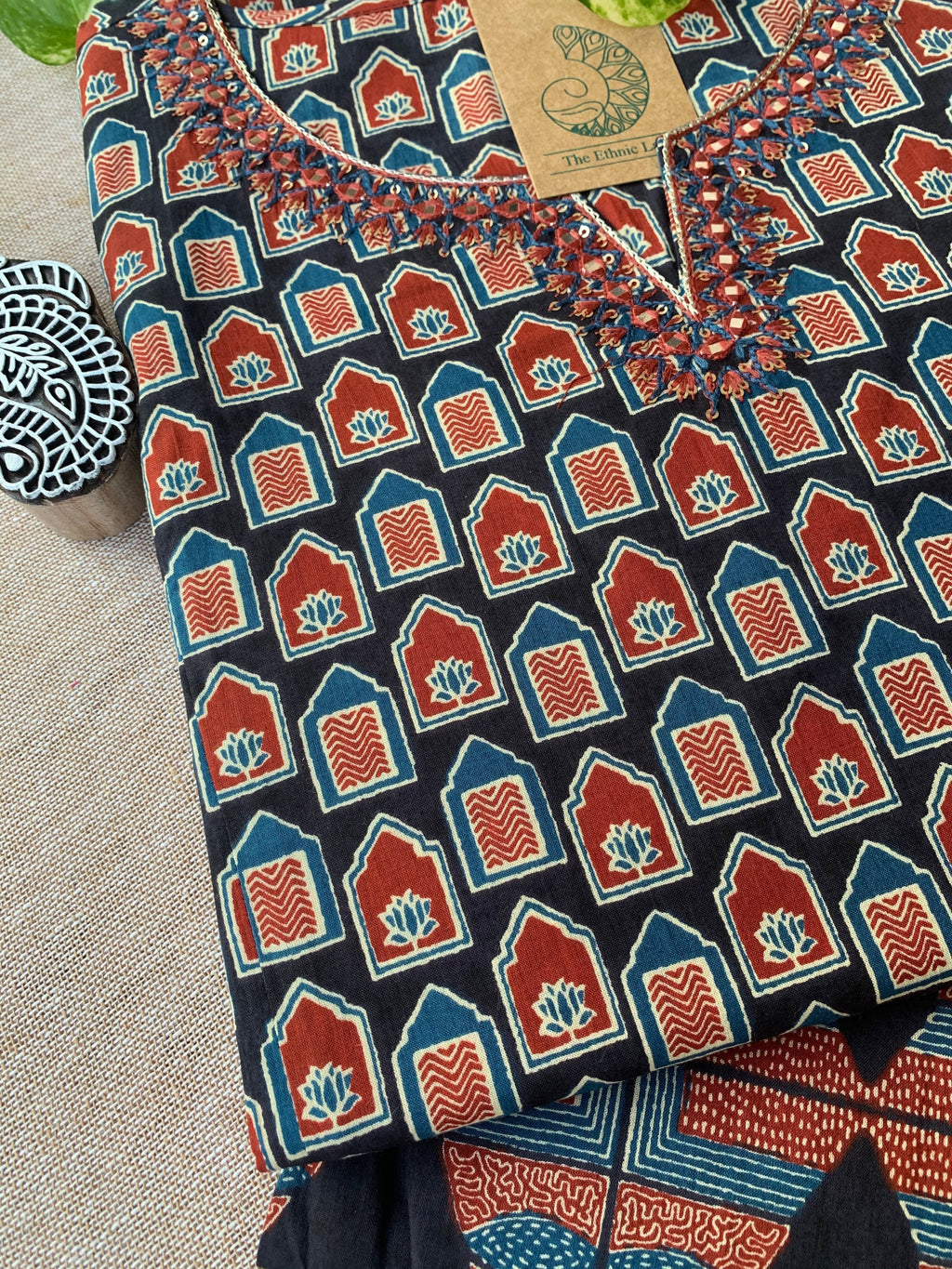 "Jhanroka" Cotton Kurta with Pants (2pc)